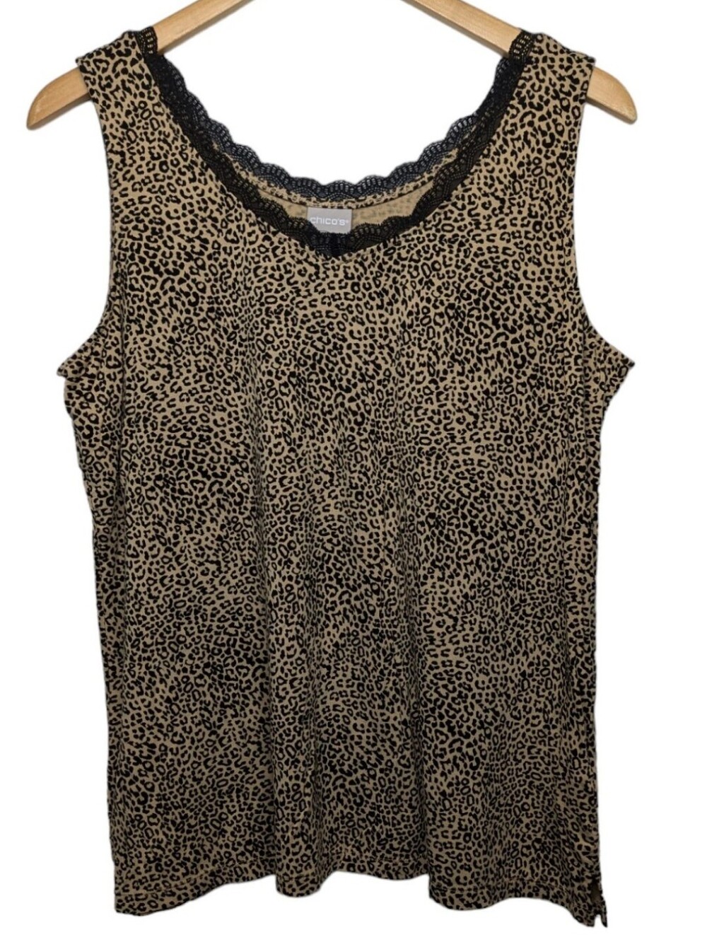 Chicos 2 Animal Print Tank Top Large Cheetah Leopard Lace